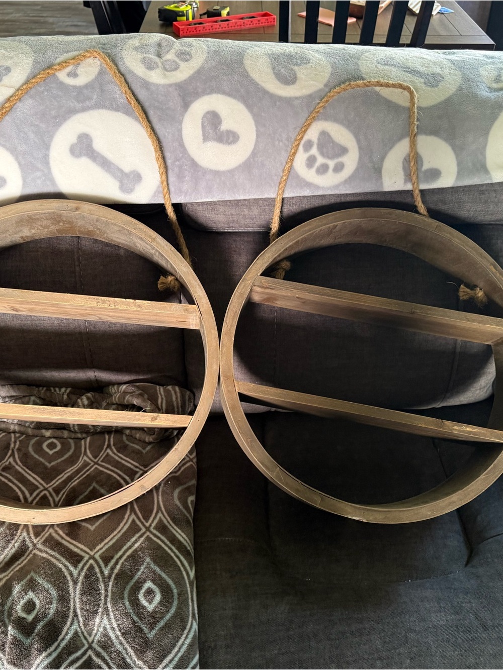 Round Wooden Hanging Shelves with Rope